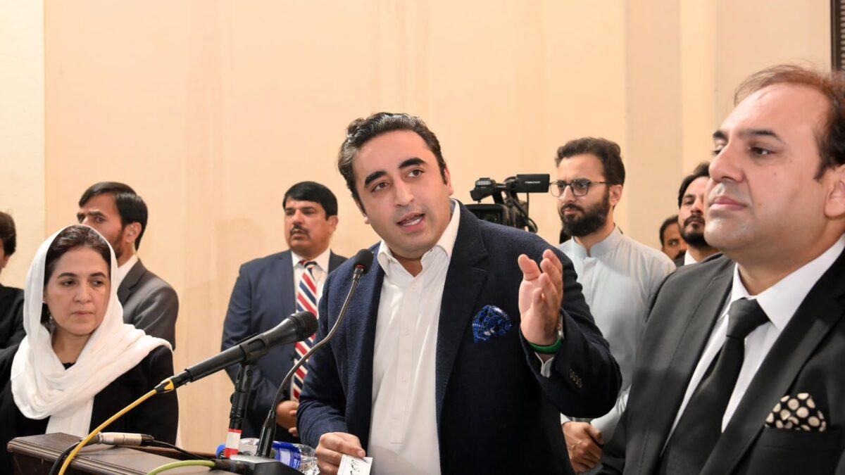 چیئرمین پاکستان پیپلزپارٹی بلاول بھٹو زرداری سے ایوان صدر میں ازبکستان کے وزیرخارجہ بختیار سیدوف نے ملاقات کی۔